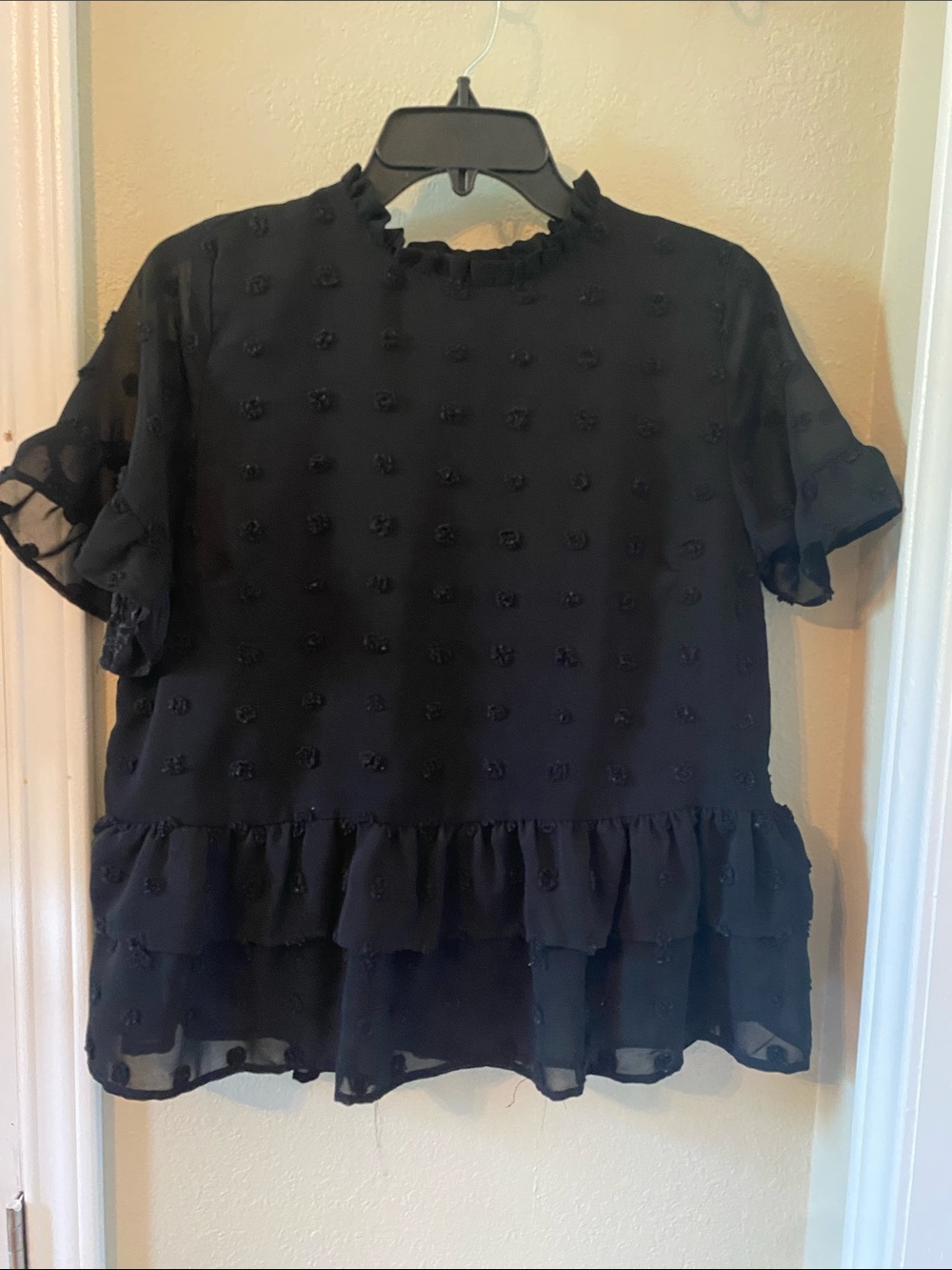 Andrew by Unit Black Ruffle Swiss Dot Short-Sleeve Lined Peplum Blouse